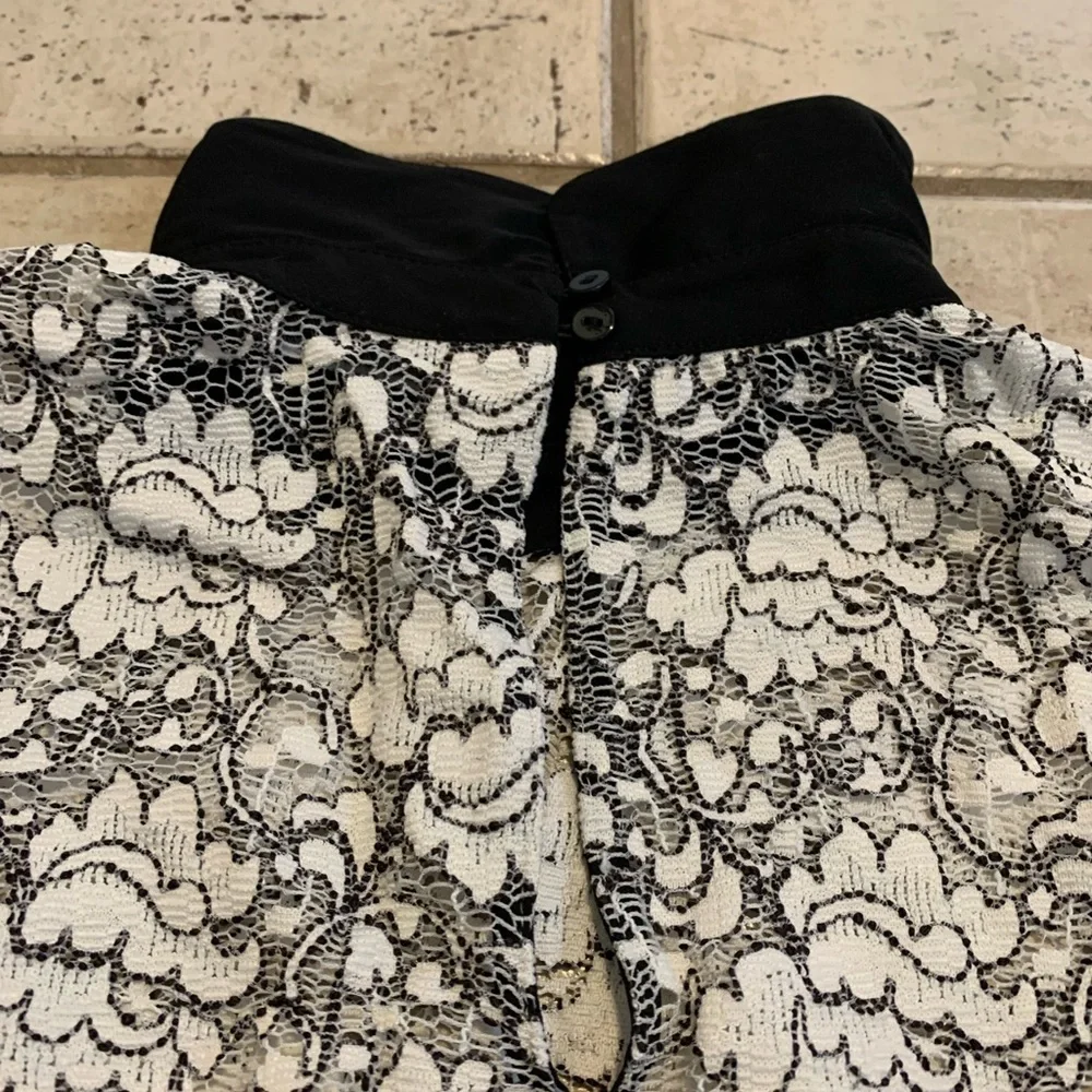 Zara Woman Black & White Lace High Neck Cap Sleeve Top Blouse - Size M - Picture 3 of 6